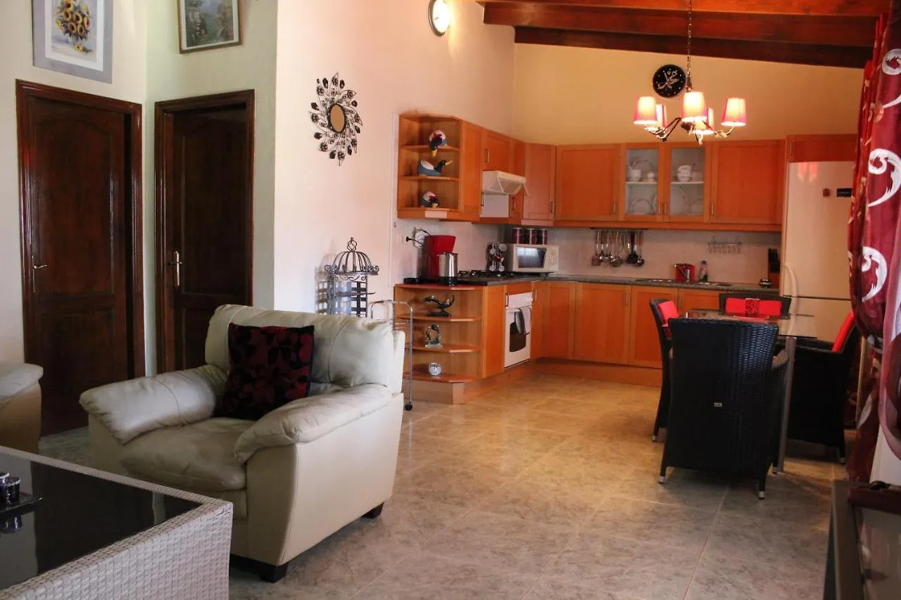 公寓 Beautiful 2-Bed Bungalow In Parque Holandes 拉·奥利瓦 西班牙
